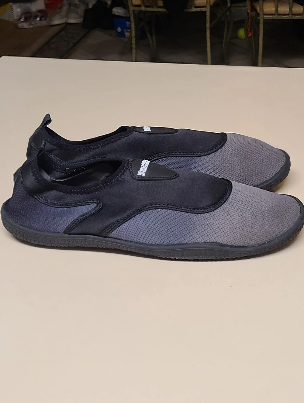 World Wide Sportsman Aqua sock  slip on water shoes size 13